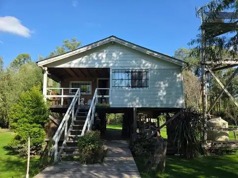 Casa en venta - 4 Dormitorios 7 Baños - Tigre