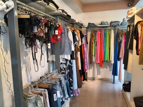 Fondo Comercio en Venta 28 años