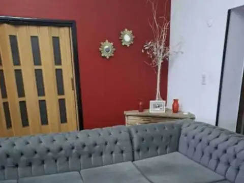 Depto Tipo Casa en Venta de 4 ambientes