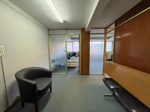 Oficina en Alquiler en Centro, $ 800.000