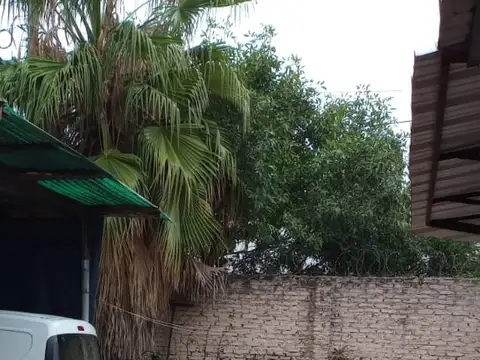 Casa en Alquiler en Lomas del Mirador, $ 980.000