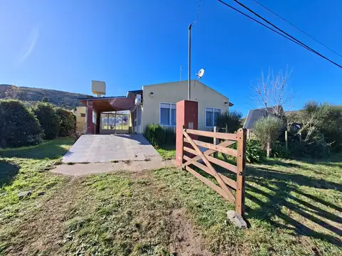 Quinta en Venta con 2 cocheras