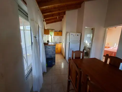 Chalet 3 ambientes Garage, Parrilla Pileta y Alpina Ceferino
