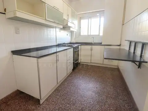 Departamento en Alquiler en Olivos Maipú/Uzal, $ 1.250.000