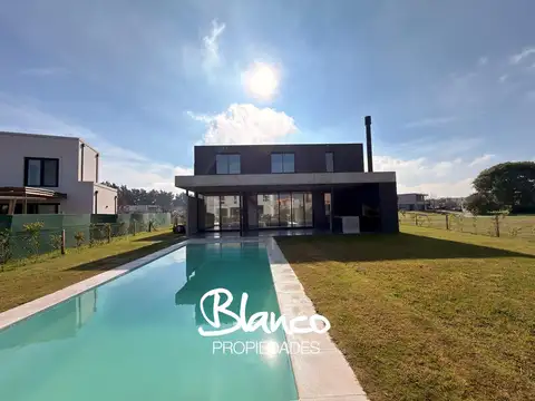 Casa en Venta en Pilará, La Calesa, Pilar, G.B.A. Zona Norte