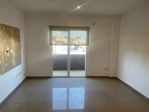 Departamento en Venta en Jose Leon Suarez, USD 48.000