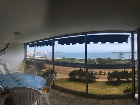 Departamento en Venta en Playa Mansa, USD 620.000