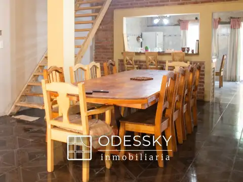Casa en Venta con 1 cochera