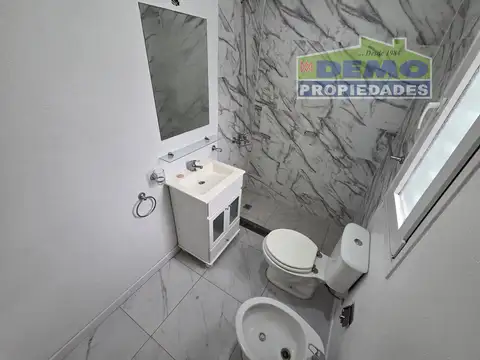 Departamento en Alquiler en Grand Bourg, $ 800.000