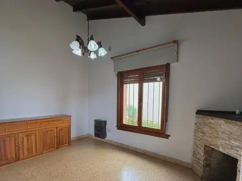 Casa en Venta en Francisco Álvarez, USD 83.000
