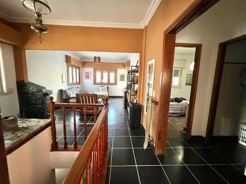 Depto Tipo Casa en Venta de 4 dormitorios