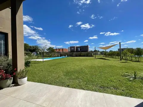 Casa en Venta 1 año