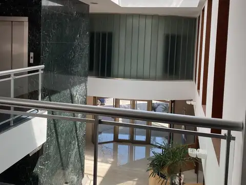 Edificio Comercial - Saavedra