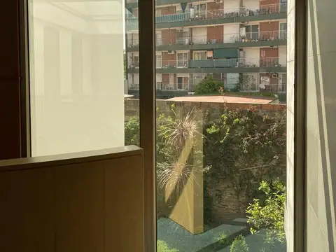 Av. Dr Ricardo Balbín al 3675/77/81