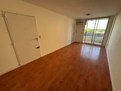 VENTA DEPTO 2 AMBIENTES SEMI PISO LOMAS CENTRO