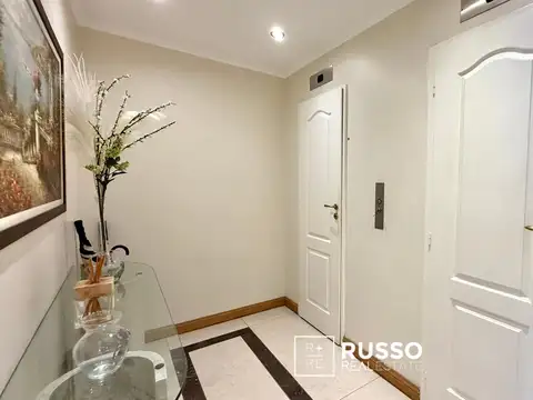 Departamento en Venta con 2 cocheras