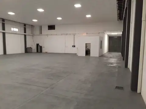 RUTA NACIONAL 16 1000, Piso P.B.