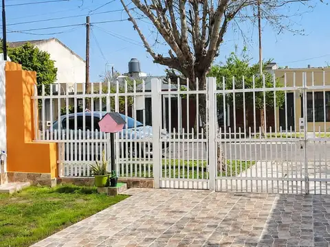 Depto Tipo Casa en Venta de 3 ambientes