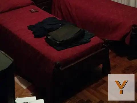 Casa en Venta con 5 cocheras