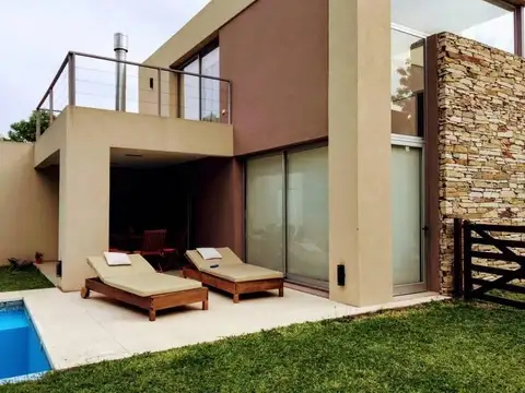 Casa en Venta en Sausalito, USD 290.000