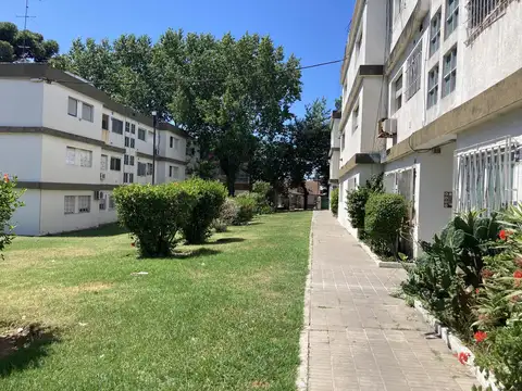 VENTA DEPARTAMENTO EZPELETA 3 AMB. APTO CREDITO