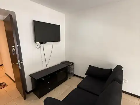 Buenos Aires 1000, Piso 3