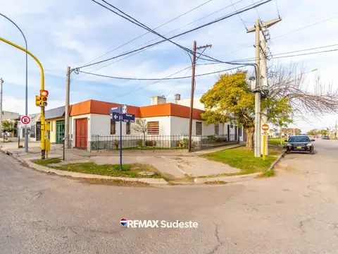VENTA CASA MAS LOCAL EN MISIONEROS Y NEWTON
