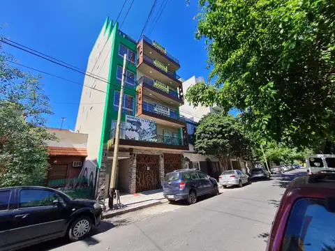 Alcaraz 4800, Piso 5