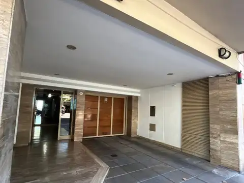 Departamento 2 ambientes frente con balcon impecable  apto credito