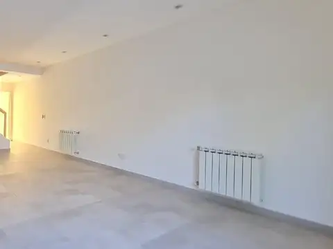 Casa en Venta en Florida Mitre/Este, USD 430.000