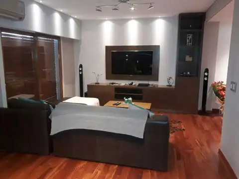 Departamento en Venta de 4 dormitorios
