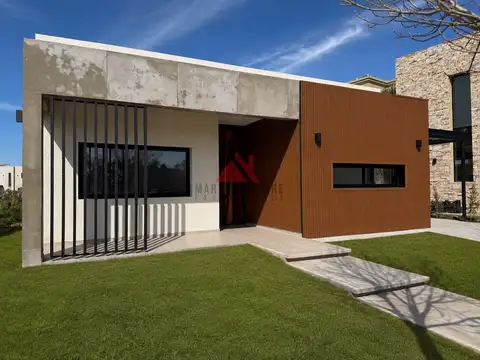 Casa  en Venta en Santo Tomas, Derqui, Pilar