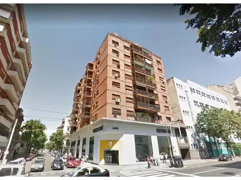 Departamento de 2 ambientes con balcón frances, interno