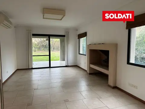 Casa en Alquiler de 4 dormitorios