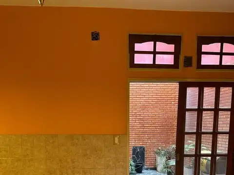 Depto Tipo Casa en Venta 62 años