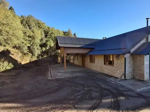 Casa en venta c/ cochera en San Martin de los Andes -Nuevo Valor!