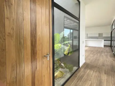 Casa en Alquiler en San Sebastian, USD 1.600