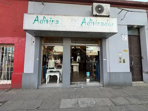 Local en Alquiler 51 años
