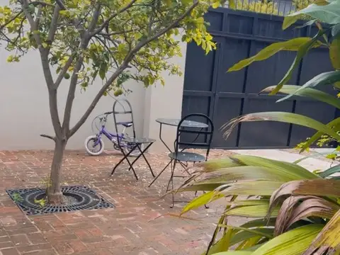 Casa 6 ambientes con 3 baños