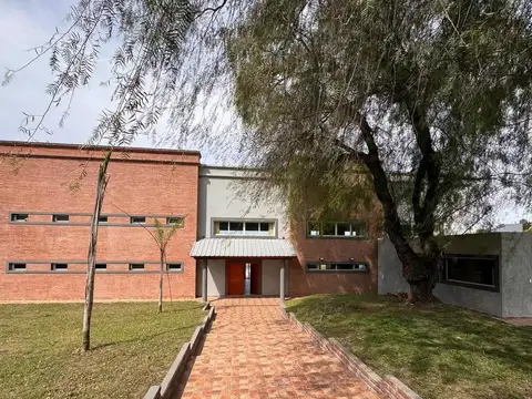 Casa en Venta en Villa Santa Cruz del Lago, USD 720.000