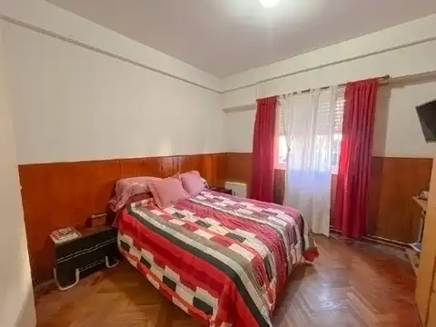 Depto Tipo Casa en Venta 51 años