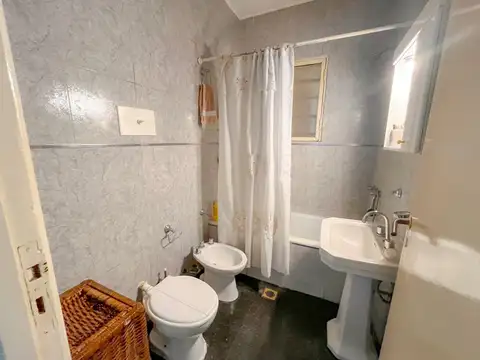 Depto Tipo Casa en Venta con 2 cocheras