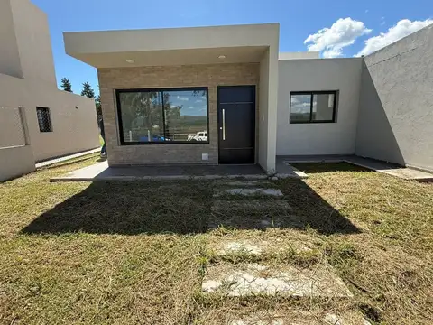 Casa en Venta en Alta Gracia, USD 105.000