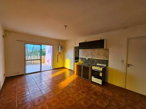 Juan Díaz De Solís 100