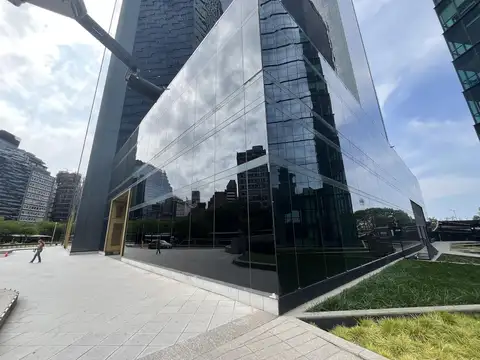 Avenida Leandro N. Alem 800
