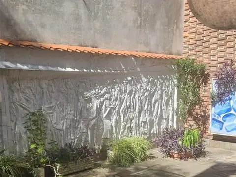 Av. Santa Fe al 2100