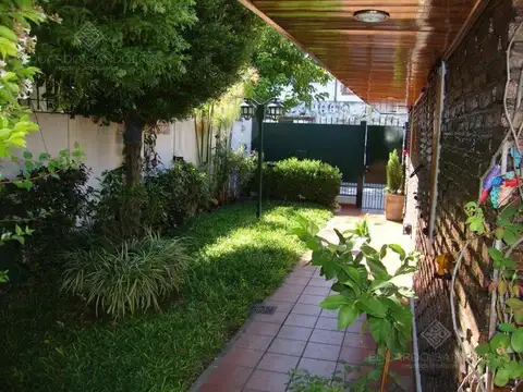 Casa en Venta en Remedios de Escalada, USD 205.000