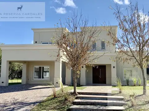 Casa en Venta de 4 dormitorios