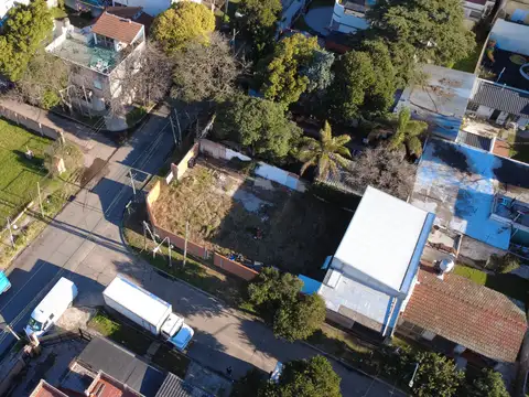 Terreno en Venta en Munro, USD 130.000
