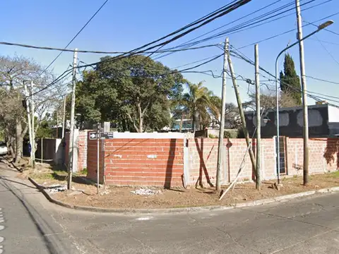 Terreno en Venta en Munro, USD 145.000